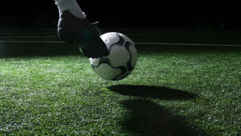 Lesiones más comunes en fútbol y cómo prevenirlas