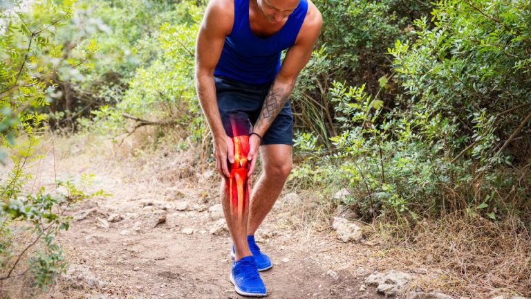 Condromalacia rotuliana: qué es, síntomas y cómo tratar el dolor de rodilla