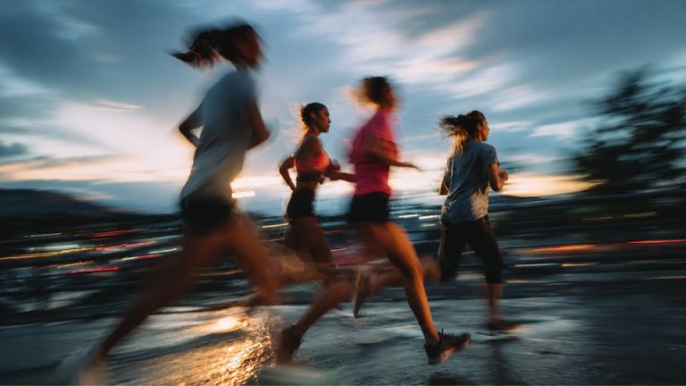 Tendinitis rotuliana: qué es, síntomas y cómo tratarla para volver a entrenar sin dolor